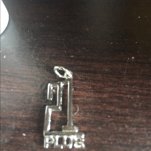 21 plus charm/pendant - Picture 2 of 2
